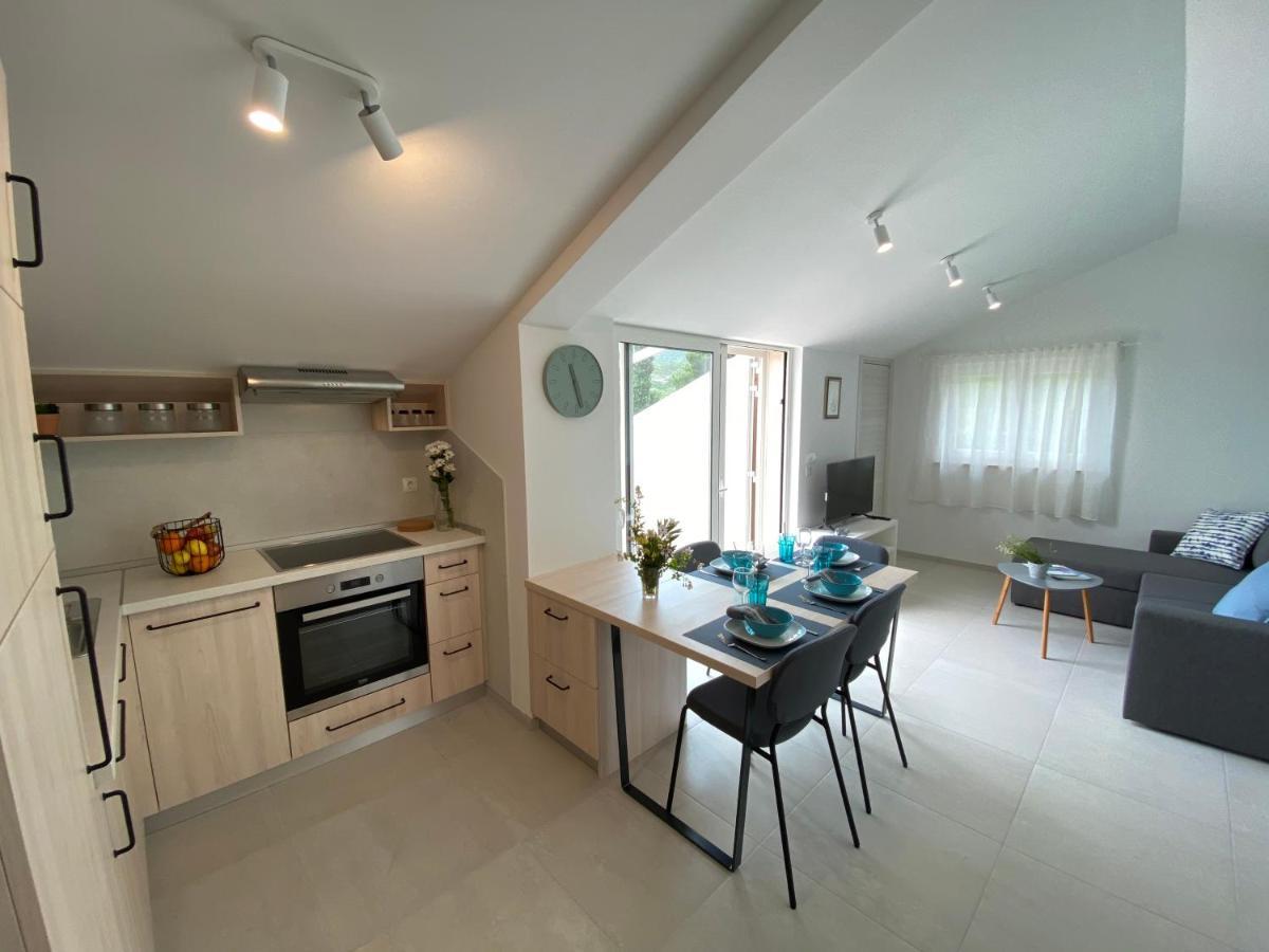 Apartment Vital Nerezine Extérieur photo